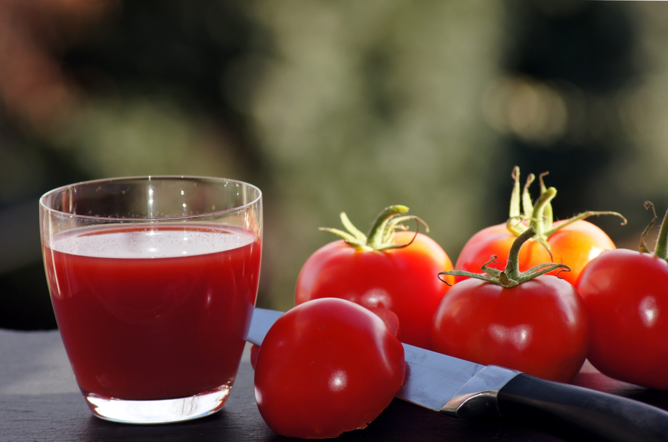 Image of tomato soup illustrating its potential effects on an upset stomach