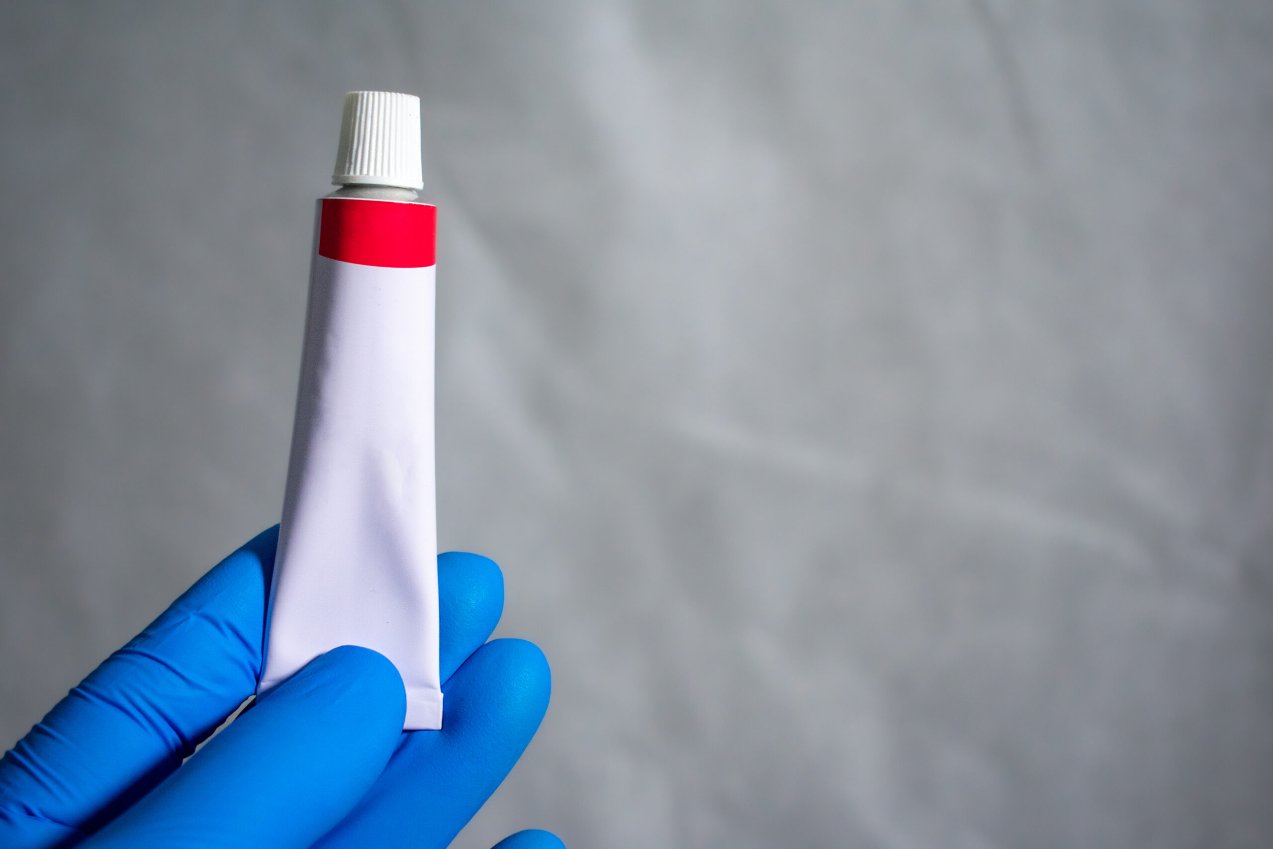 Diagram of hydrocortisone cream for hemorrhoid treatment