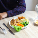 Healthy gut health meals in NYC for reducing gas, bloating, and improving digestion naturally